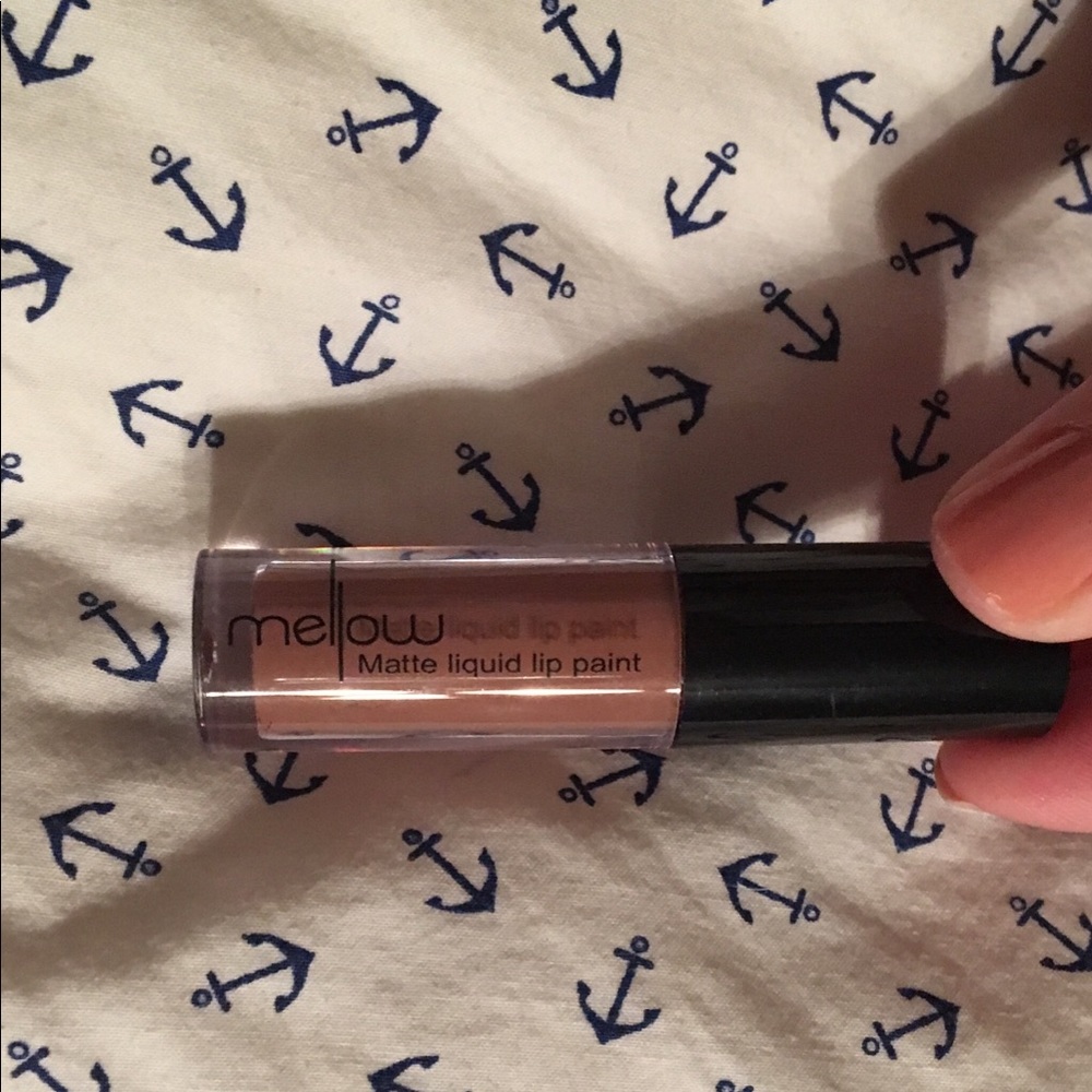 Mellow lipstick